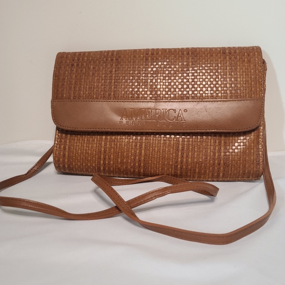 Perry Ellis Clutch/Crossbody Bag - Picture 2 of 5